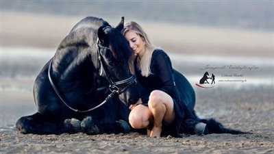 Empowering Presence: Women Cowboys and Their Enduring Connection with Horses  ‎