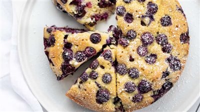 Easy Blueberry Breakfast Cake