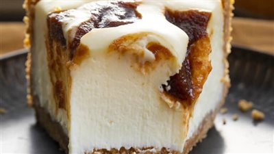 Apple Butter Cheesecake {No Bake}