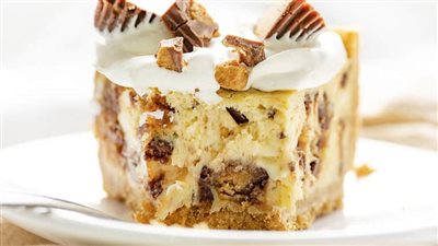 Reese’s Cheesecake Pie