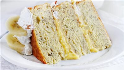 Banana Cake with Fresh Banana Curd