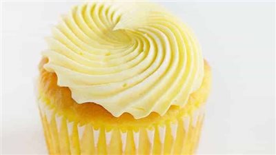 Easy Lemon Cupcakes with Lemon Buttercream