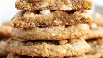 White Chocolate Cashew Cookies
