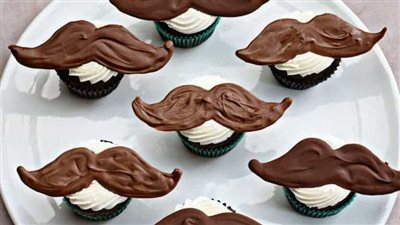 Mustache Treats