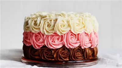 Neapolitan Rose Cake