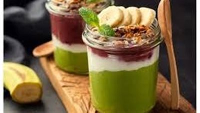 Cranberry Banana Avocado Smoothie Recipe