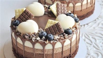 chocolate cake with marshmallows