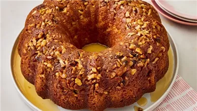 Golden Rum Cake