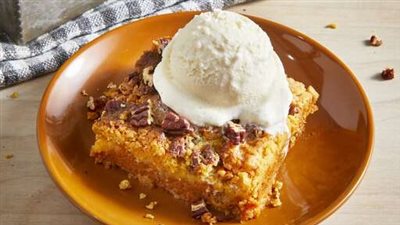 Pumpkin Crunch Cake