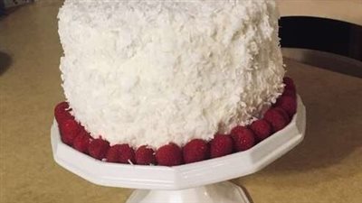 Creamy Coconut Cake