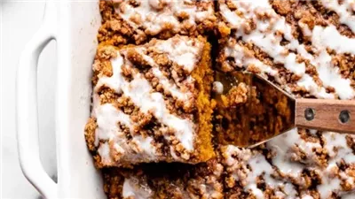 Pumpkin Coffee Cake with Crumb Topping