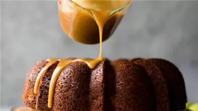 Glazed Apple Bundt Cake