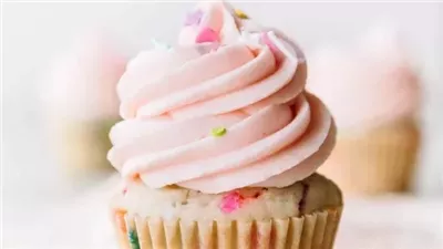Confetti Sprinkle Cupcakes