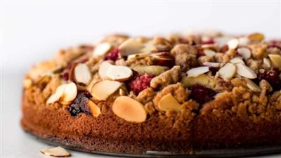 Raspberry Almond Crumb Cake
