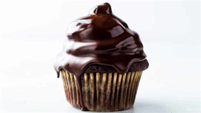Peanut Butter Hi-Hat Cupcakes