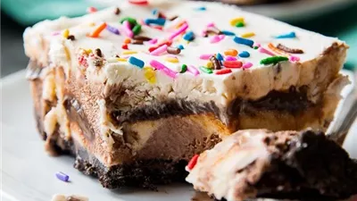 Easy 5 Layer Ice Cream Cake
