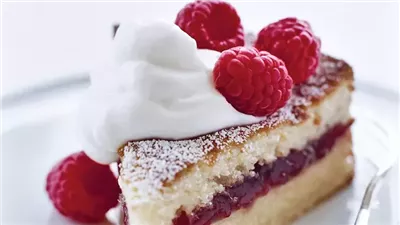 Lemony Semolina-Jam Cake