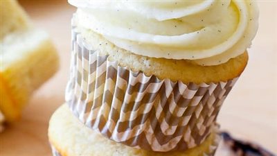 Very Vanilla Cupcakes
