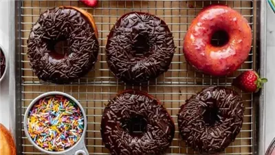 Donut Frostings (Strawberry, Vanilla, & Chocolate)