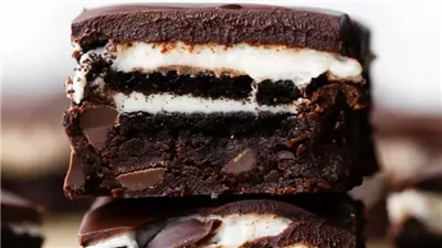 Cookies & Cream Brownies