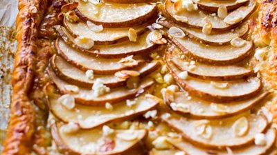 Quick & Easy Honey Pear Tart