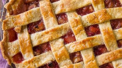 Strawberry Rhubarb Pie