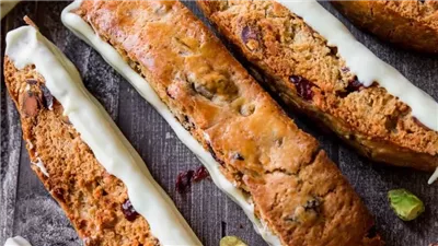 White Chocolate Cranberry Pistachio Biscotti