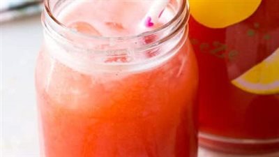Honey Sweetened Strawberry Lemonade