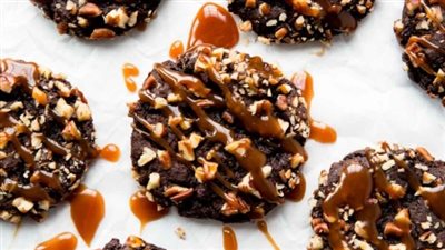 Chocolate Turtle Cookies