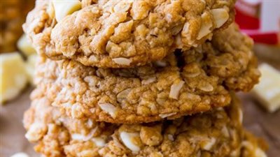 Biscoff White Chocolate Oatmeal Cookies