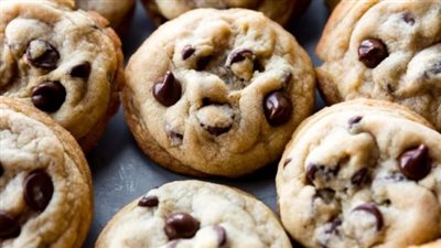 Soft Chocolate Chip Cookies