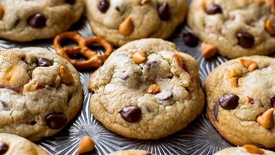 Butterscotch Pretzel Chocolate Chip Cookies