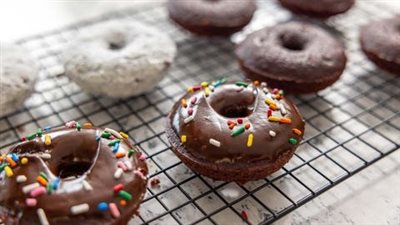 Baked Chocolate Cake Donuts