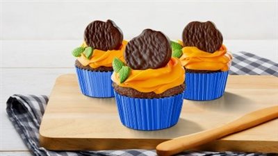 Fall Chocolate Peppermint Cupcakes