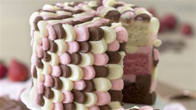 Neapolitan Cake