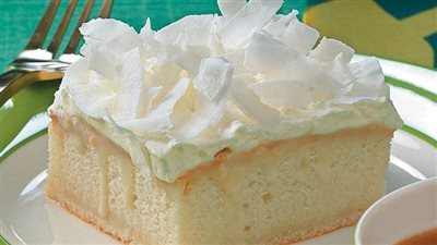Coconut Cream Yummy Cake