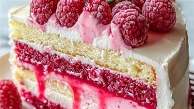 Raspberry Cream Cheese Layer Cake