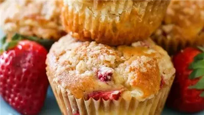 Strawberry Cheesecake Muffins
