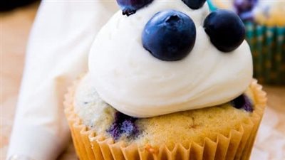 Blueberries ‘n Cream Cupcakes