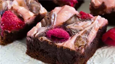 Raspberry Cheesecake Brownies