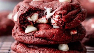 Red Velvet Chocolate Chip Cookies