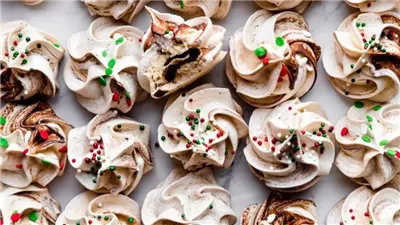 Chocolate Swirled Meringue Cookies