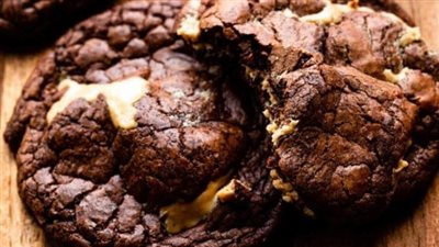 Peanut Butter Filled Brownie Cookies