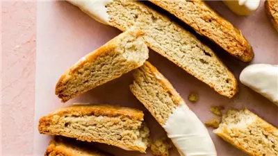 Sweet Vanilla Bean Biscotti