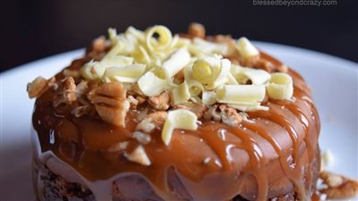 Luxurious Chocolate Caramel Pecan Cake